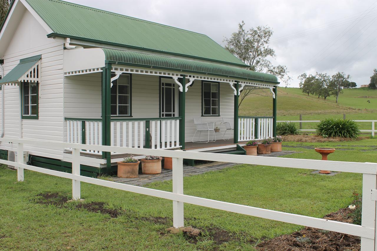 The Dollhouse Cottage Horseshoe Creek 外观 照片